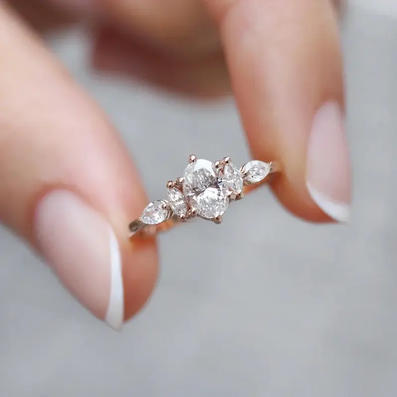 0.70 Karat E SI2 GIA Sertifikalı Vintage Diana Pırlanta Yüzük