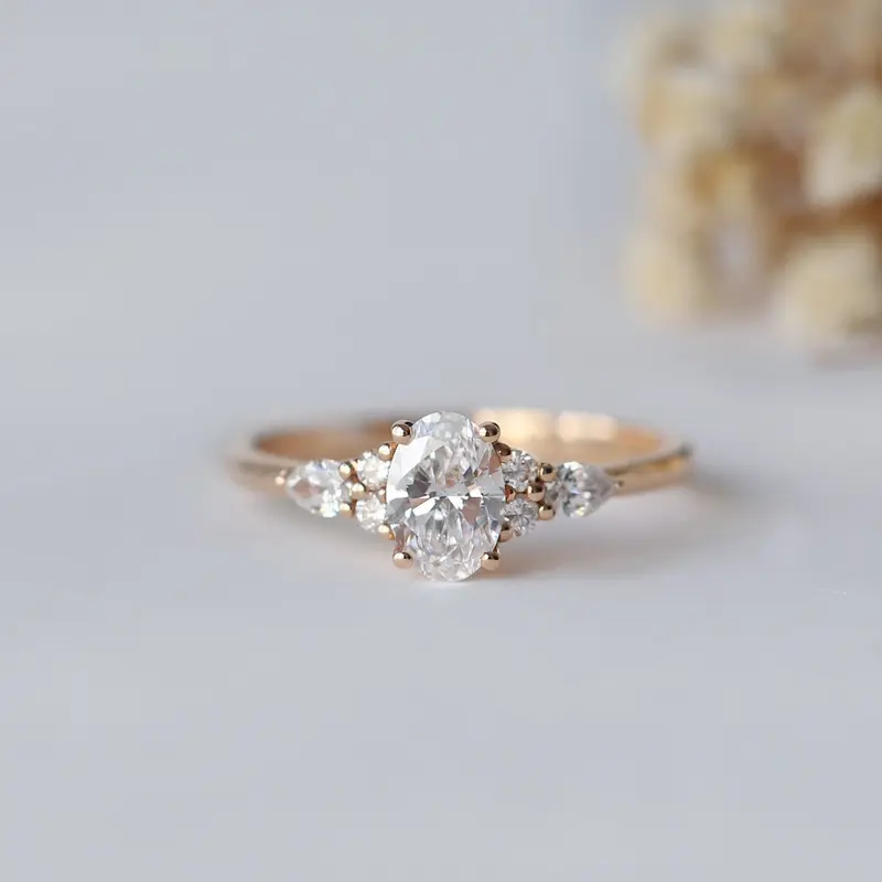 0.80 Karat F VS2 GIA Sertifikalı Vintage Sarah Pırlanta Yüzük