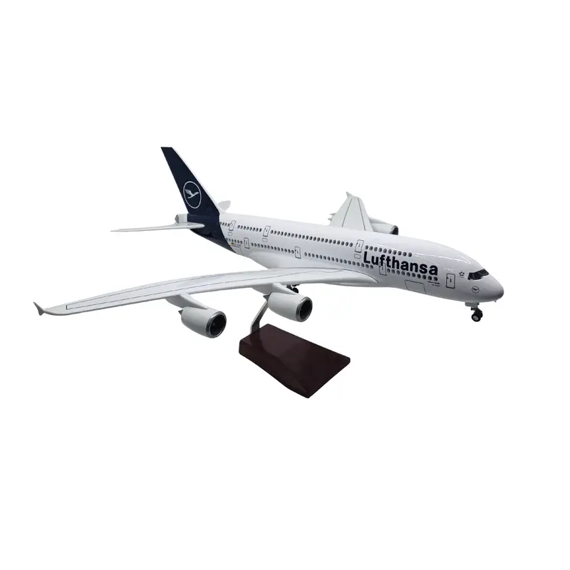Airbus A380 Lufthansa Model Maket Uçak 1/160 Ölçekli (45.5 cm)