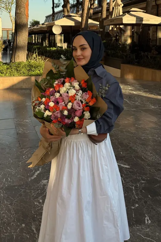 Aleyna Atalar'ın Tercihi-Bel Detaylı Poplin Etek Beyaz