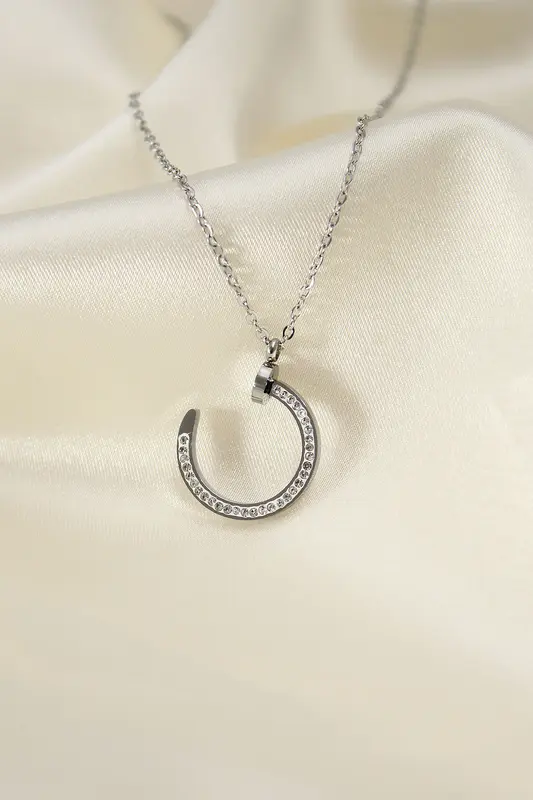 Çelik Silver Renk Zirkon Taşlı Çivi Model Kadın Kolye