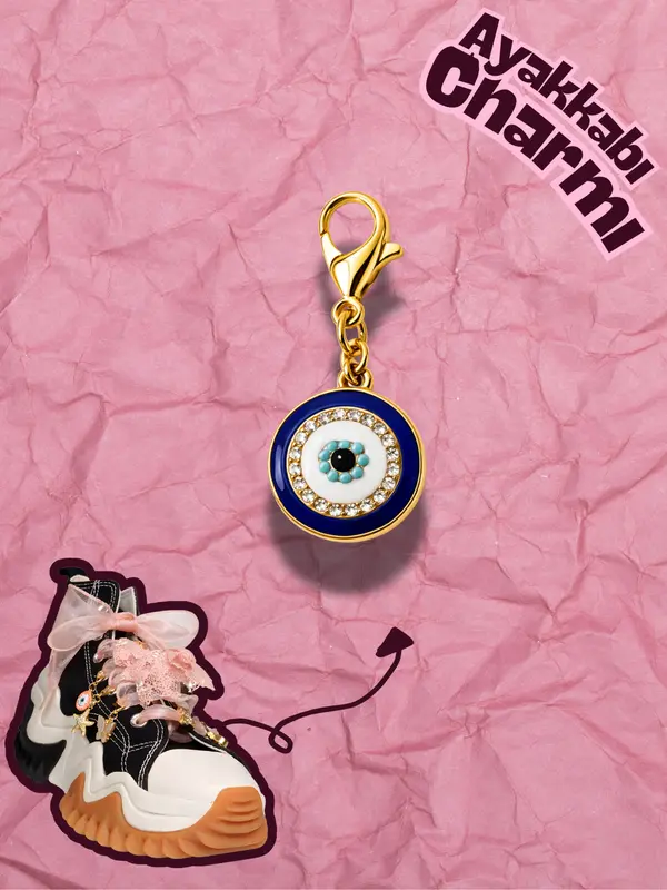 Hugs & Gifts – Nazar Charm | Gece Mavisi Nazar Işıltısı 🧿🌌