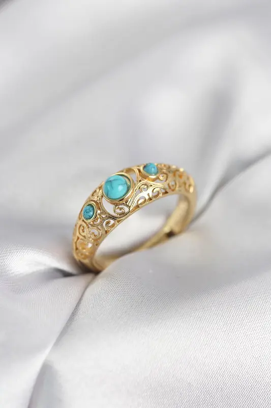 ILS-1088 Kadın Yüzük Gold Pirinç Mavi Taşlı Vintage Model