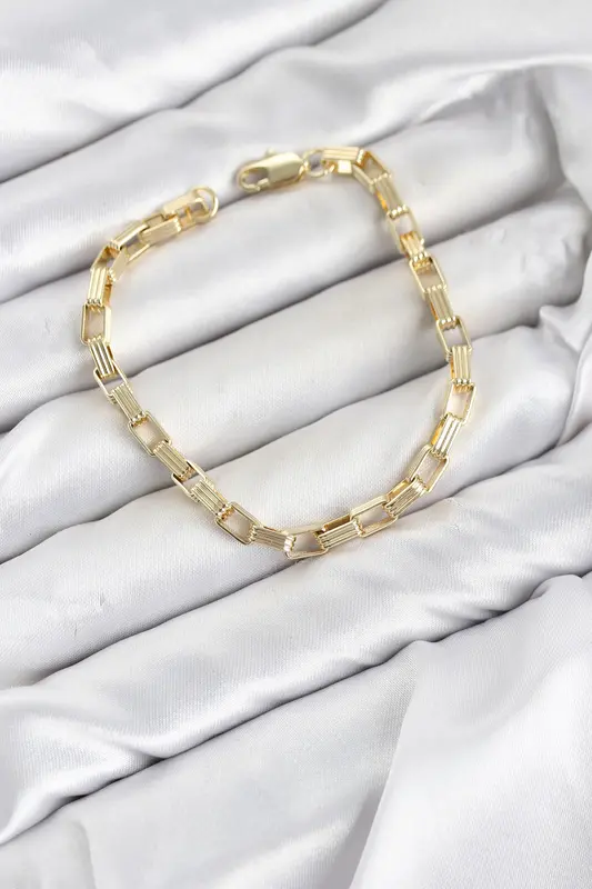 Kare Halka Model Gold Renk Pirinç Kadın Bileklik