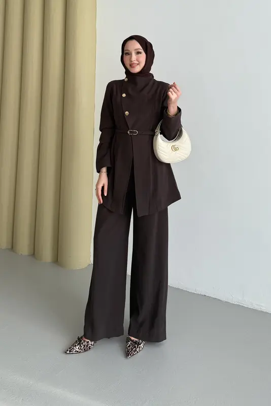 Madam Gold Düğmeli Takım Kahve