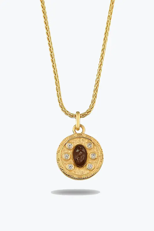 Oval Kahve Taşlı Madalyon Uçlu Kolye