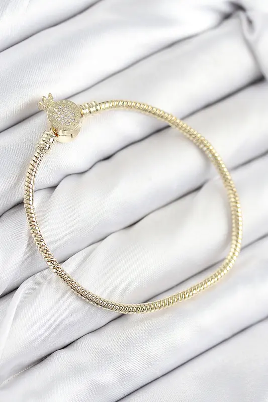 Pirinç Charm Zirkon Taşlı Taç Model Gold Renk Kadın Bileklik