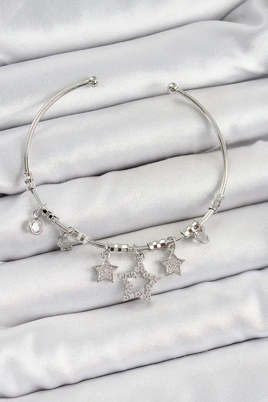 Pirinç Zirkon Taşlı Yıldız Model Gümüş Renk Charm Bileklik