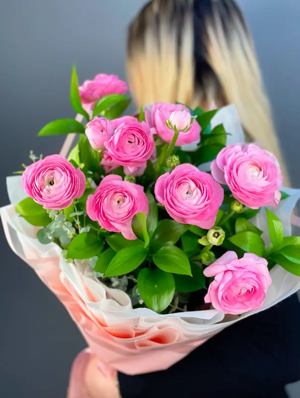 Rosy Elegance El Buketi
