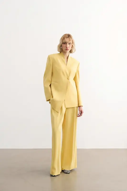 Sarı Asimetrik Kesim Blazer Ceket Pantolon Takım