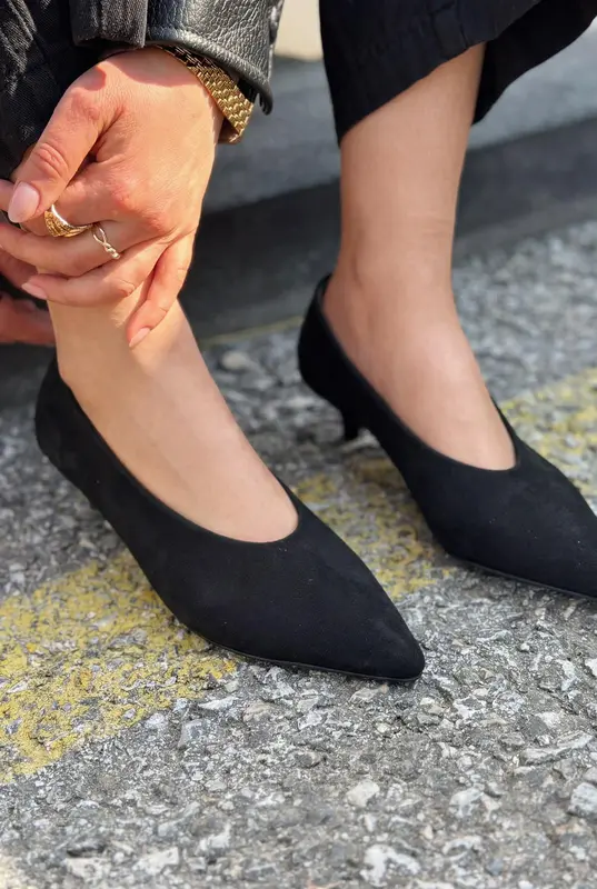 Seranis Siyah Hakiki Süet Kadın Stiletto