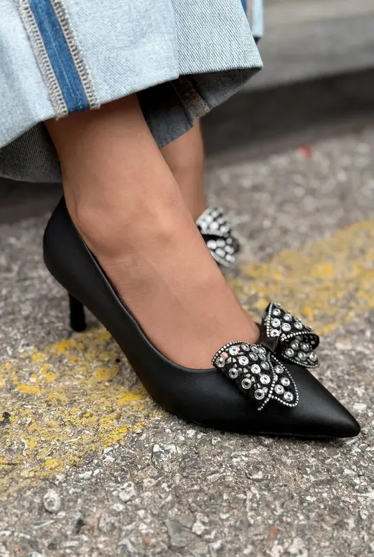 Sorexa Siyah Mat Deri Kadın Stiletto