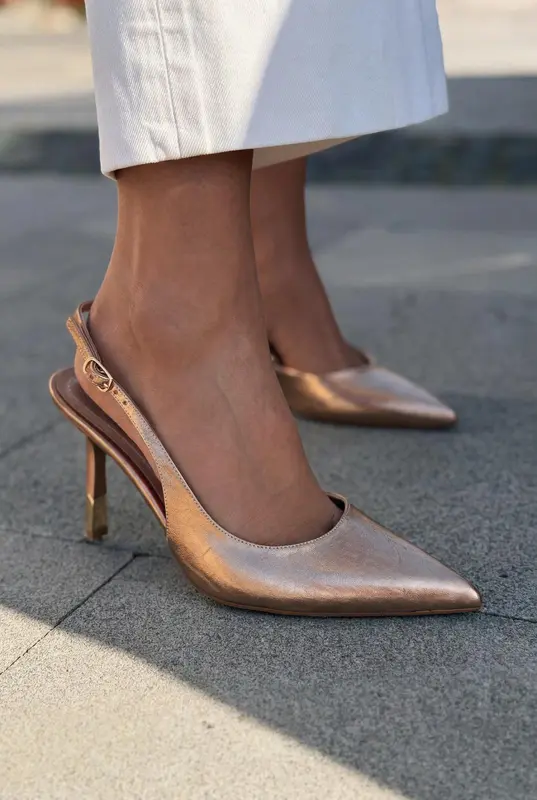 Soriel Bronz Parlak Deri Kadın Stiletto